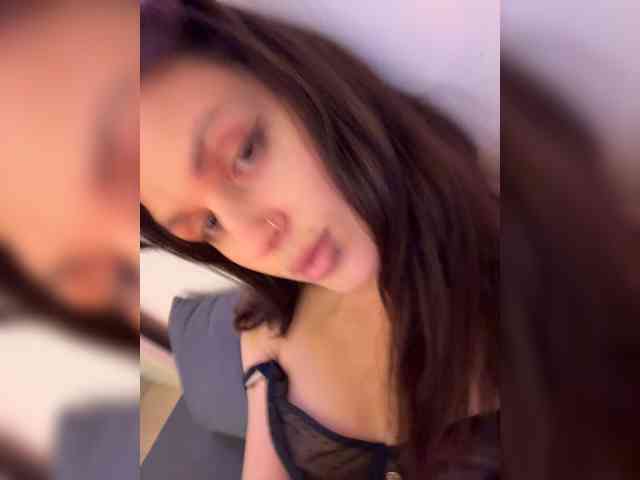 SHAWTY420 webcam