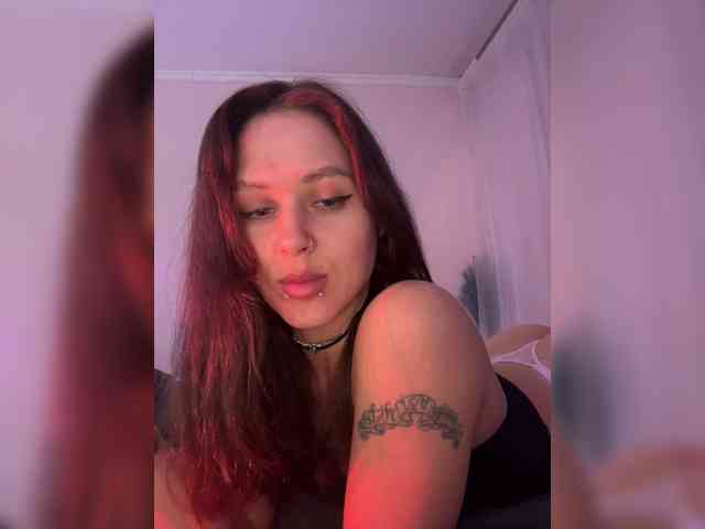 SHAWTY420 webcam