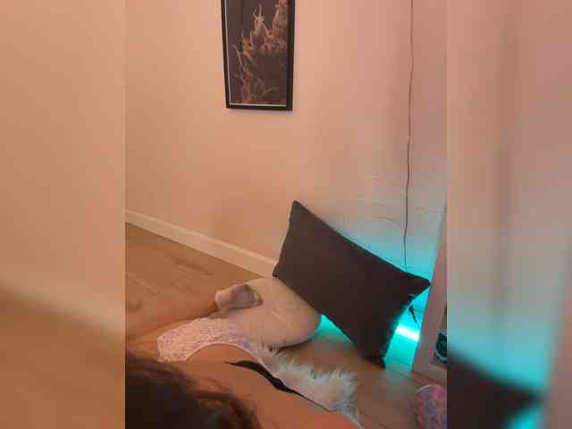 SHAWTY420 webcam