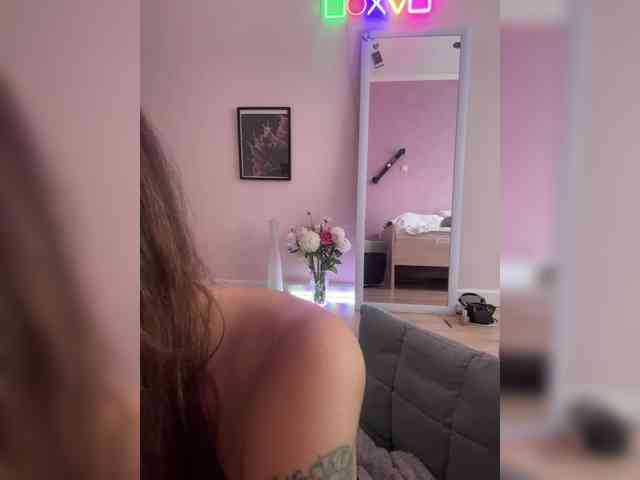 SHAWTY420 webcam