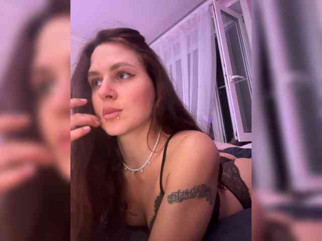 SHAWTY420 webcam