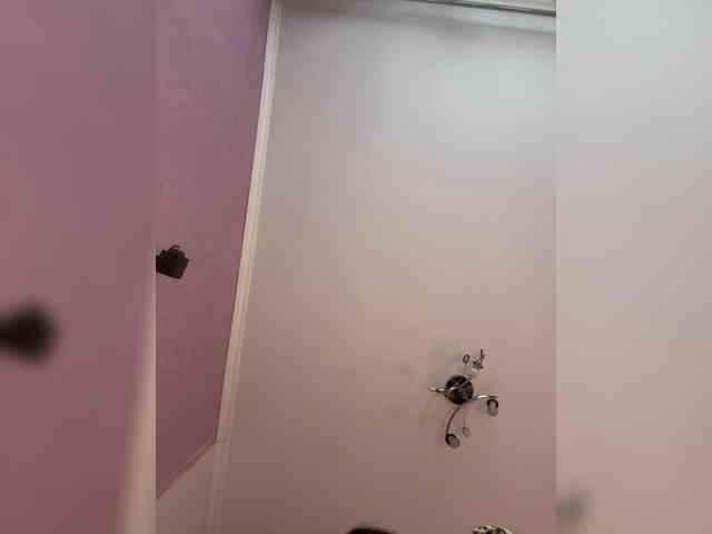 Model: SHAWTY420