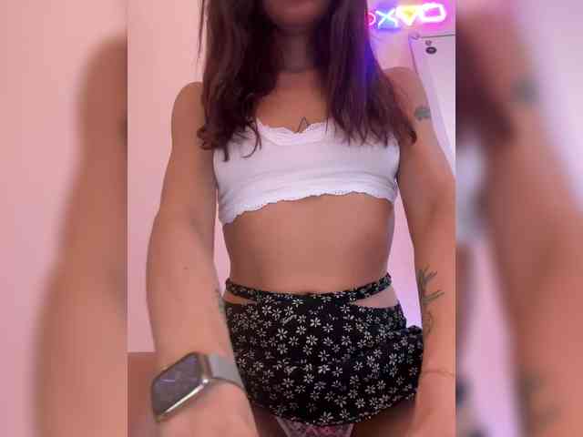 SHAWTY420 webcam