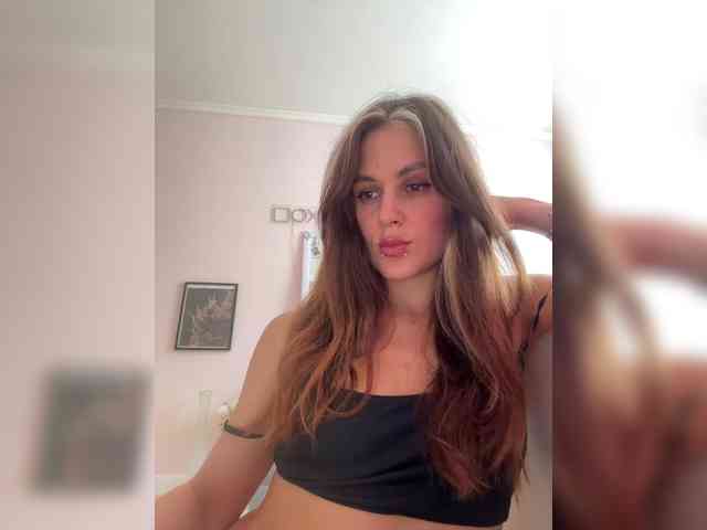 SHAWTY420 webcam