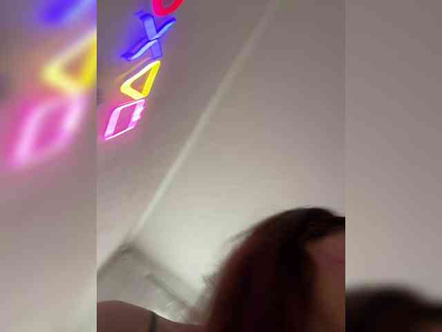 SHAWTY420 webcam
