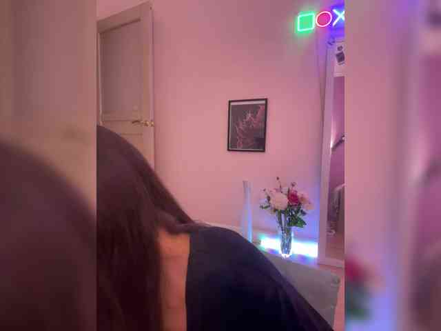 SHAWTY420 webcam