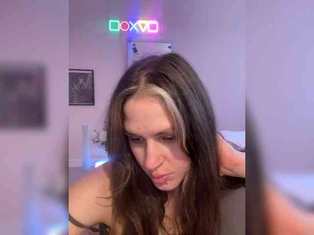 SHAWTY420 webcam
