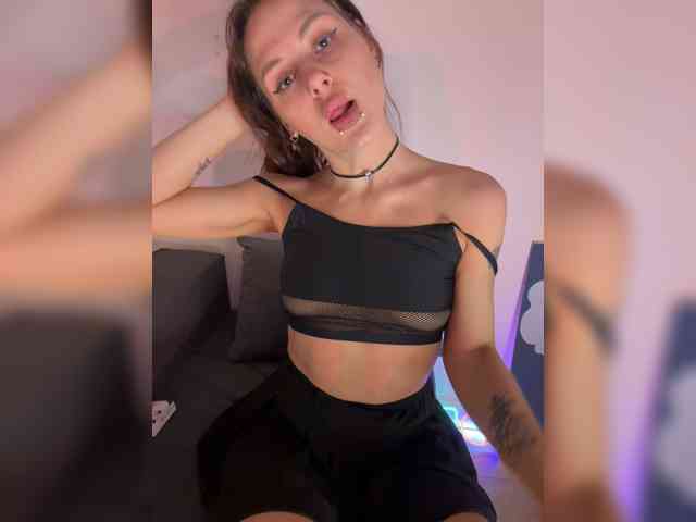 SHAWTY420 webcam