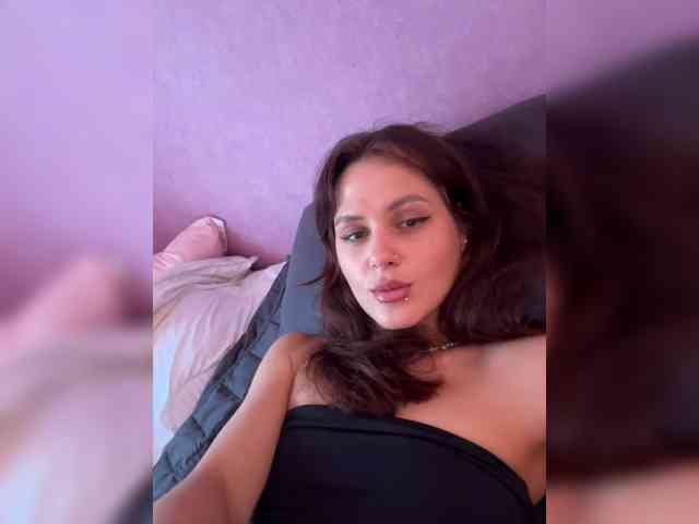 SHAWTY420 webcam
