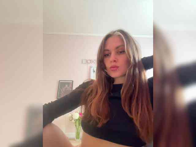 SHAWTY420 webcam
