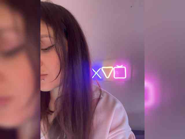 SHAWTY420 webcam