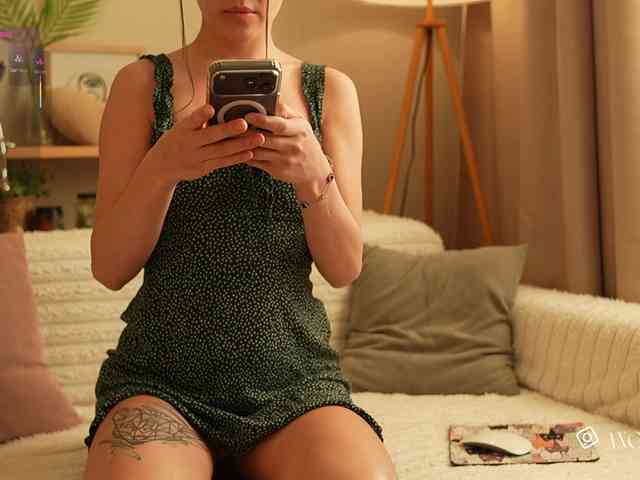 Holly-bunny webcam
