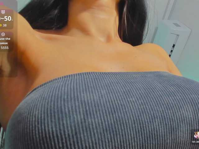 sarabecker live cam on BongaCams