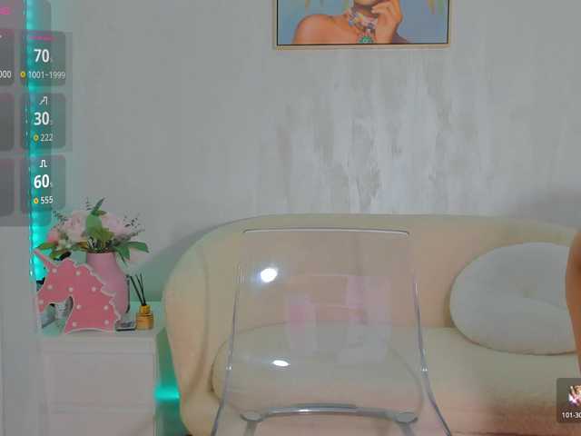 sarabecker live cam on BongaCams