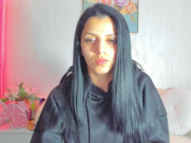 sarabecker's BongaCams show and profile