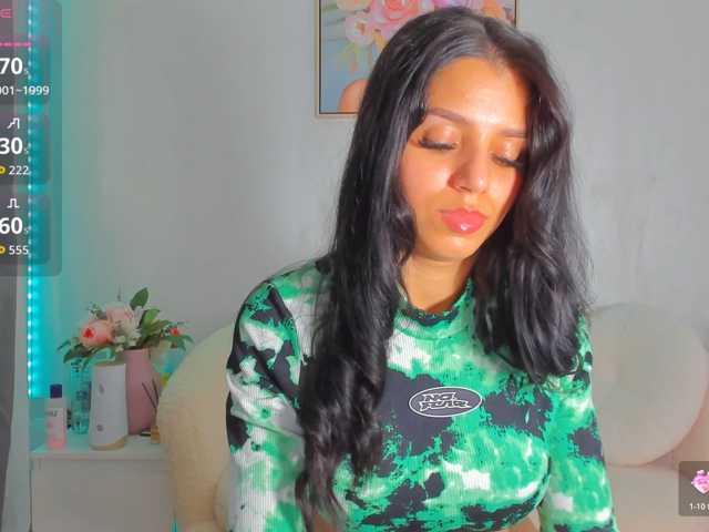 sarabecker live cam on BongaCams