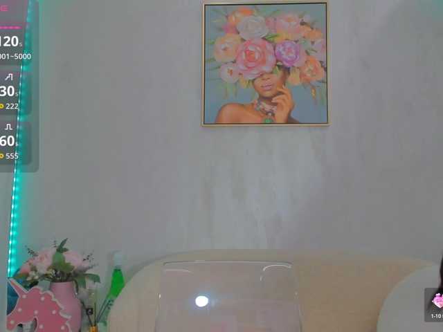 sarabecker live cam on BongaCams