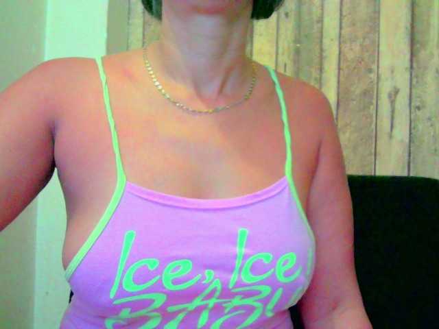 Celestee-1 live webcam show