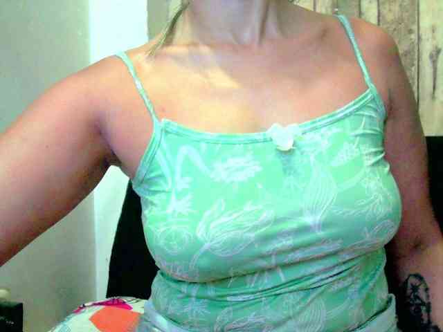 Celestee-1 webcam
