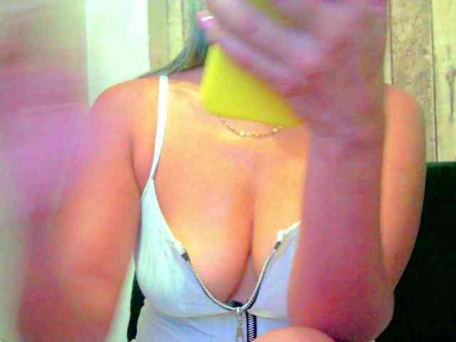 Celestee-1 webcam