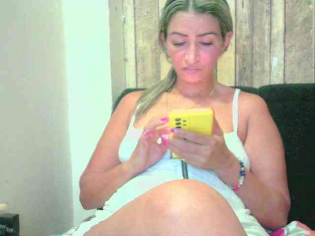 Celestee-1 webcam