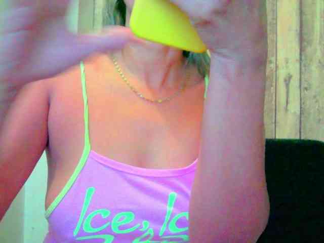 Celestee-1 webcam