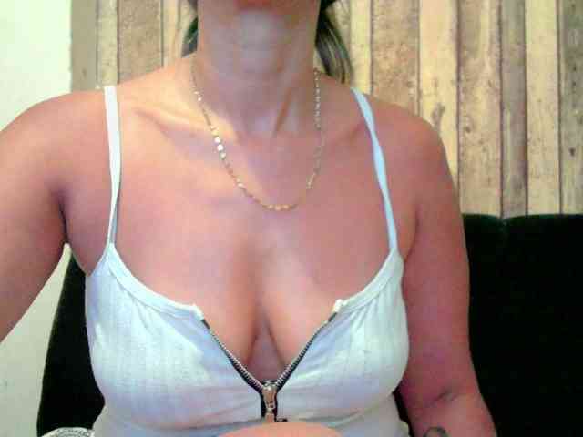 Celestee-1 webcam