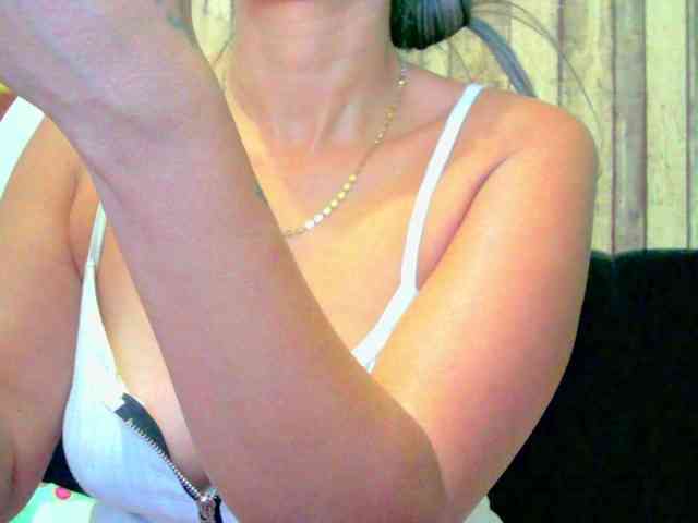 Celestee-1 webcam