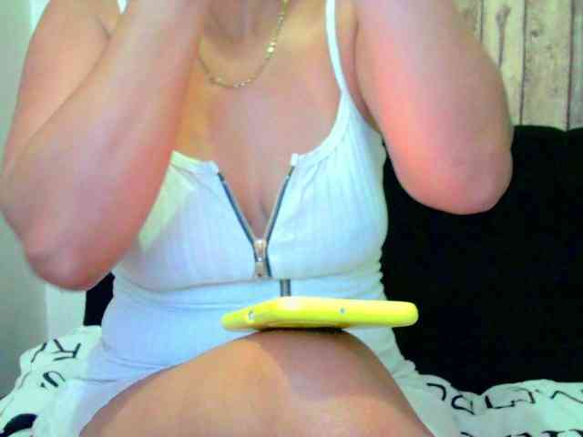 Celestee-1 webcam