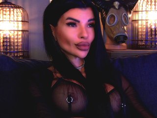 EleniaDevons