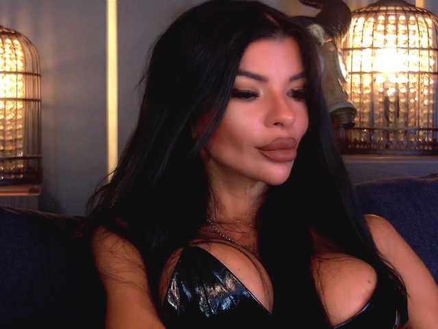 EleniaDevons
