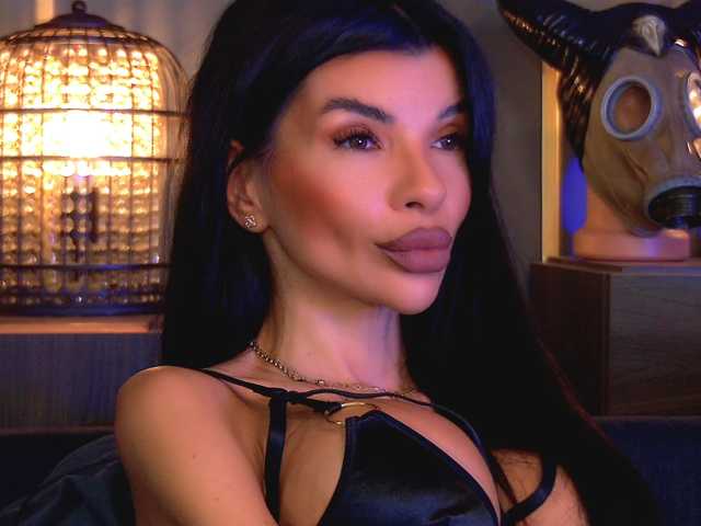 Eleniadevons live cam