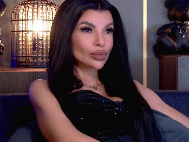 EleniaDevons's BongaCams show and profile