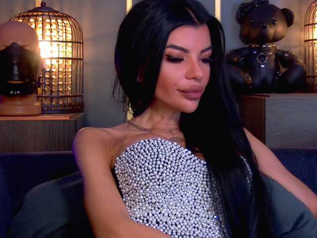 EleniaDevons's BongaCams show and profile