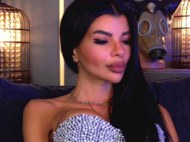 EleniaDevons