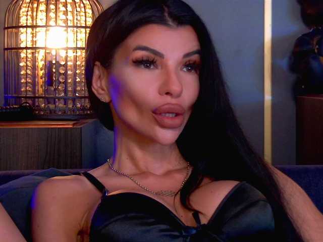 EleniaDevons