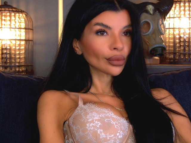 EleniaDevons