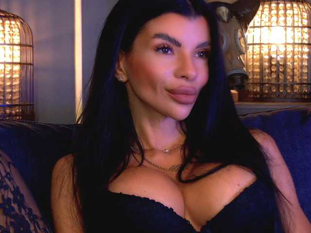 EleniaDevons