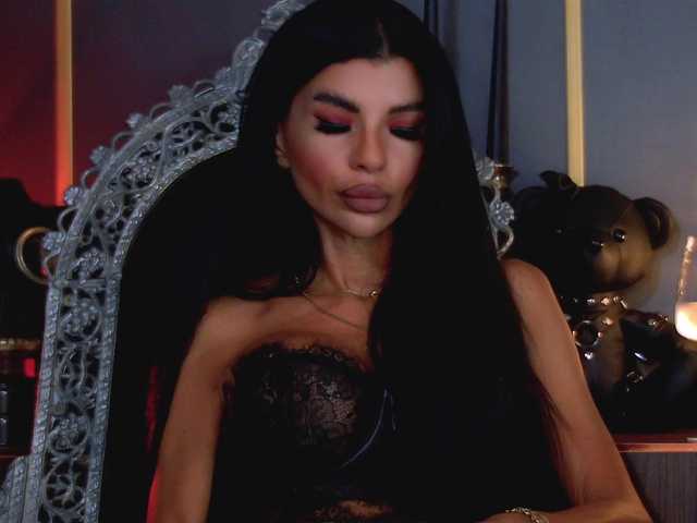 EleniaDevons