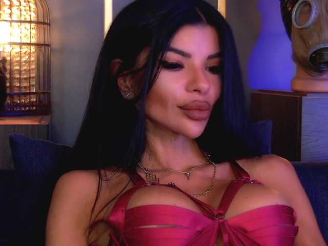 EleniaDevons
