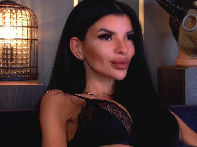 EleniaDevons