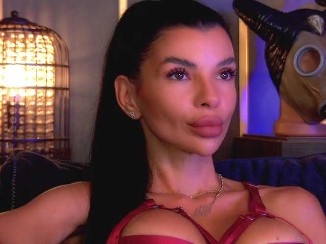 EleniaDevons