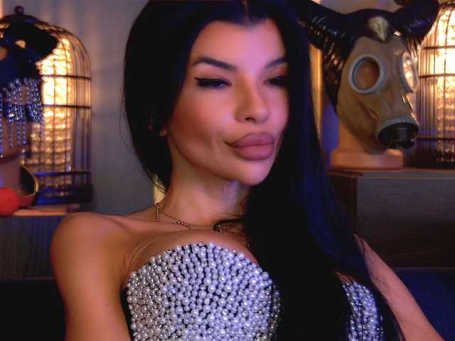 EleniaDevons
