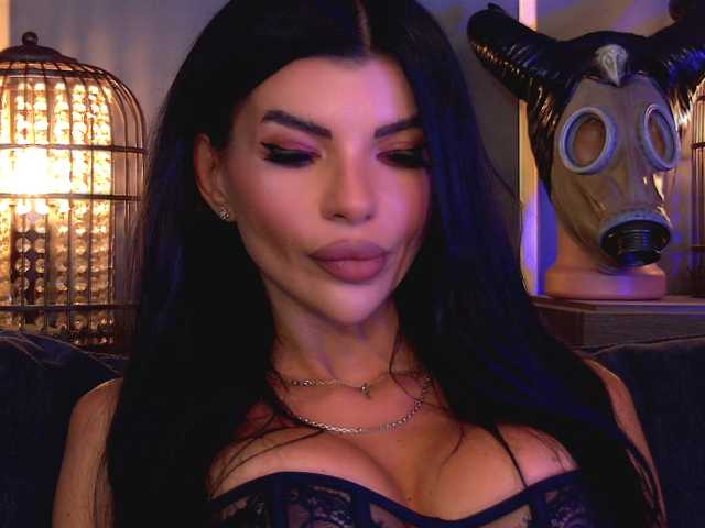 EleniaDevons