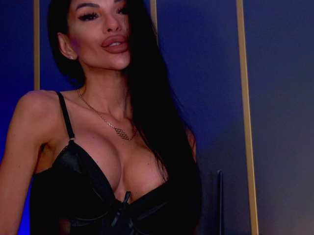 EleniaDevons