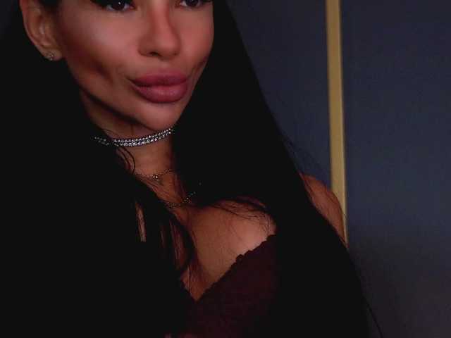 EleniaDevons