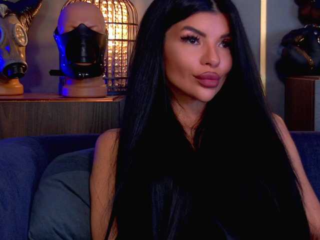 EleniaDevons