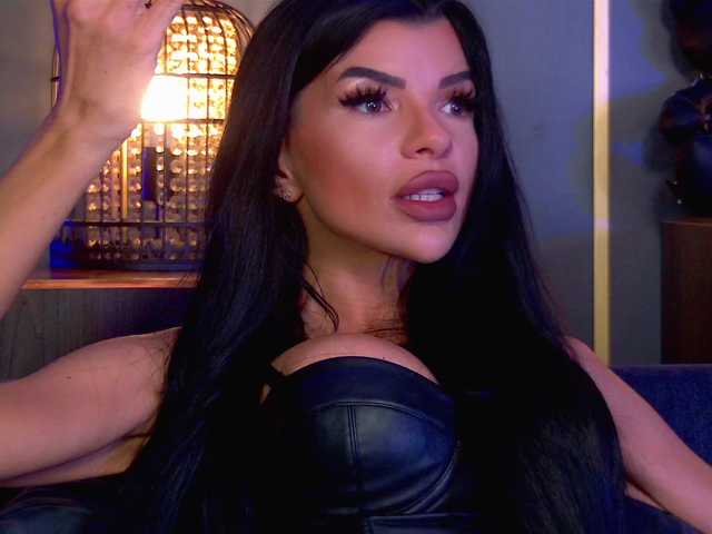 EleniaDevons