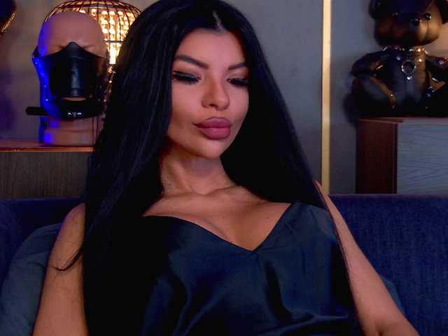 EleniaDevons