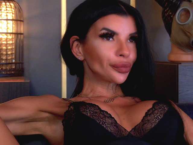 EleniaDevons